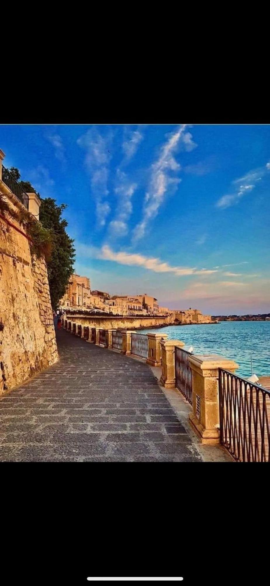 Siracusa Vacanze Syrakus Exterior foto