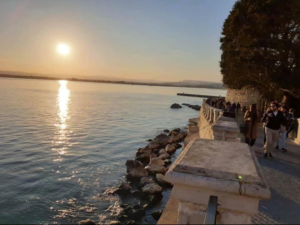 Siracusa Vacanze Syrakus Exterior foto